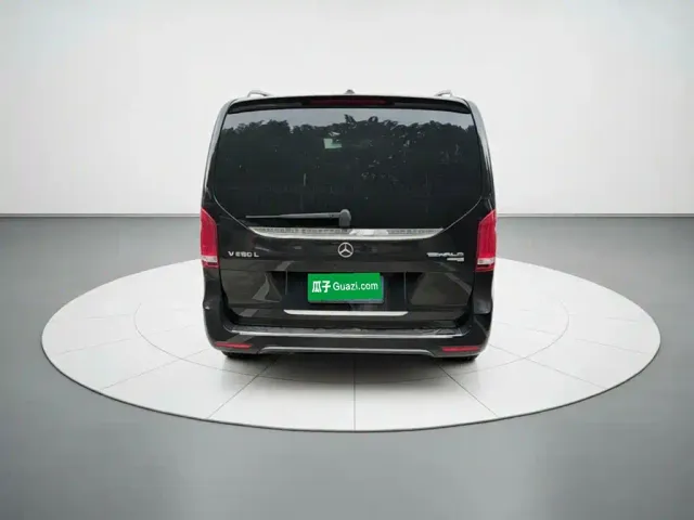 Mercedes-Benz V-Class — Фото автомобиля 3