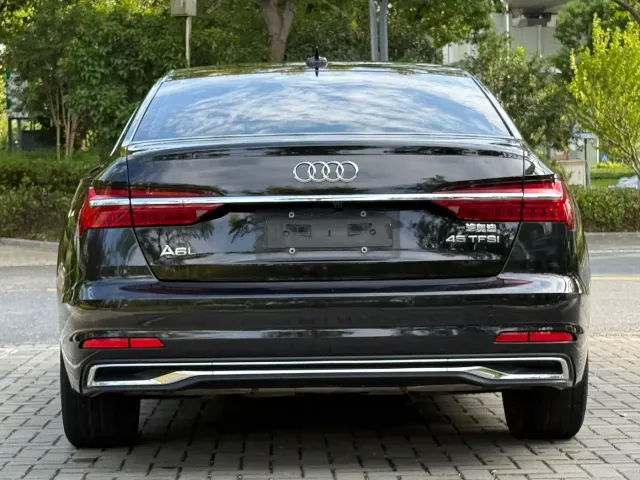 Audi A6L — Фото автомобиля 6