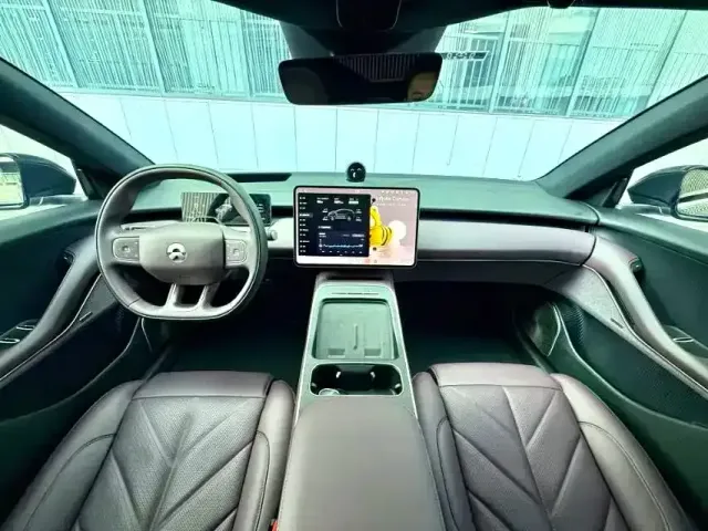 Nio ET5 Touring — Фото автомобиля 5