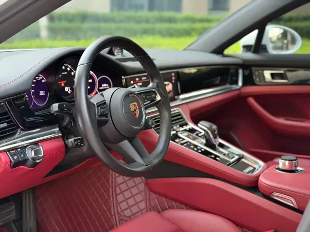 Porsche Panamera — Фото автомобиля 6