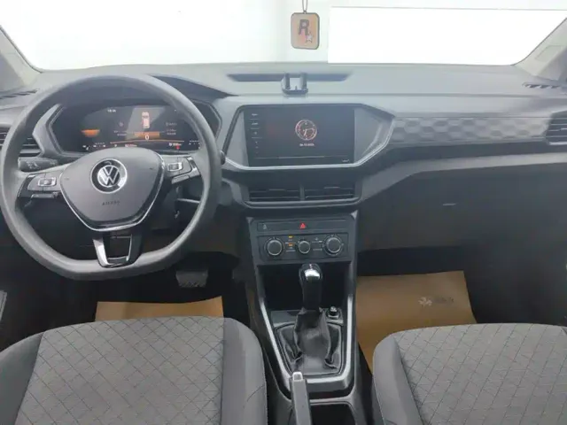 Volkswagen T-Cross — Фото автомобиля 12