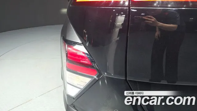 Hyundai Kona Kona (SX2) Бензин 1.6 Turbo 4WD — Фото автомобиля 23