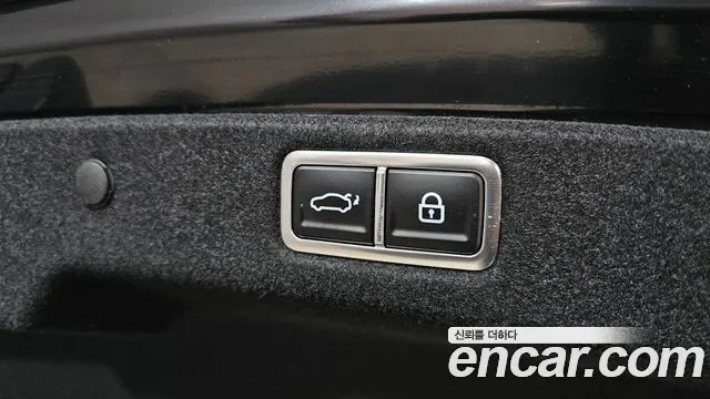 Hyundai Grandeur GN7 — Фото автомобиля 20