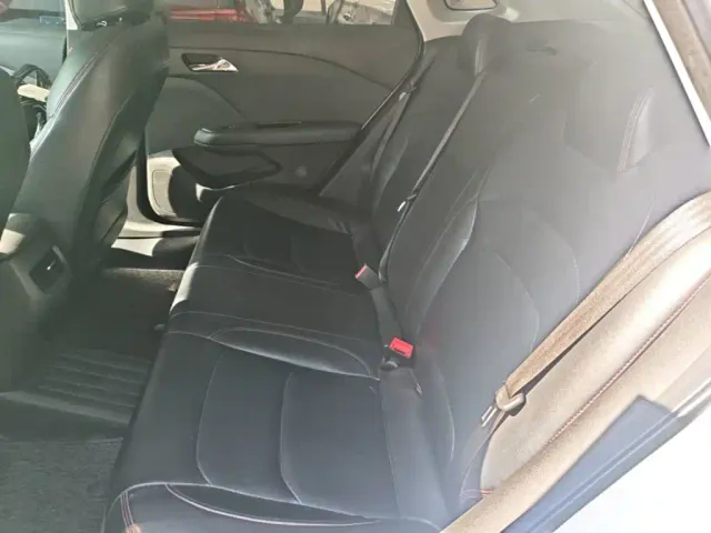 Chevrolet Monza — Фото автомобиля 16