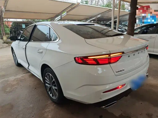 Geely Xingrui — Фото автомобиля 4