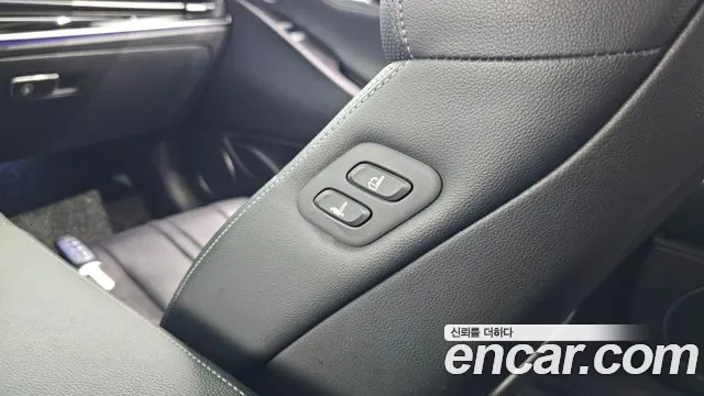 Genesis G80 Бензин 2.5 турбо AWD — Фото автомобиля 27