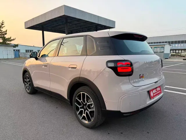 Leapmotor A10 — Фото автомобиля 4