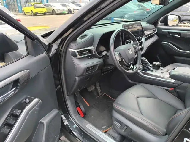 Toyota Crown Kluger — Фото автомобиля 15