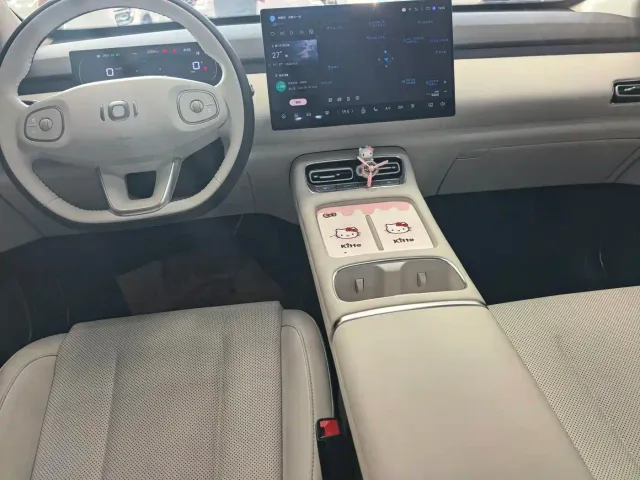 Changan Qiyuan Q05 — Фото автомобиля 9