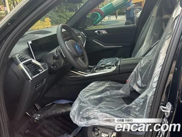 BMW X7 G07 — Фото автомобиля 9