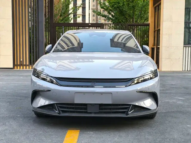 BYD Han — Фото автомобиля 2