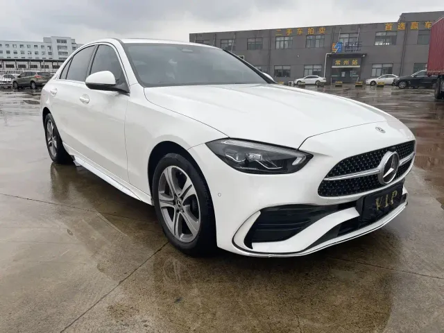 Mercedes-Benz C-Class — Фото автомобиля 25