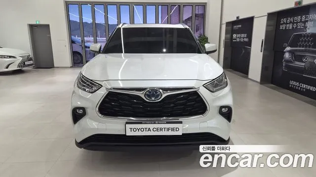 Toyota Highlander — Фото автомобиля 3