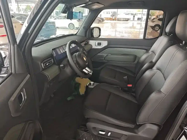 Baojun Yep — Фото автомобиля 14
