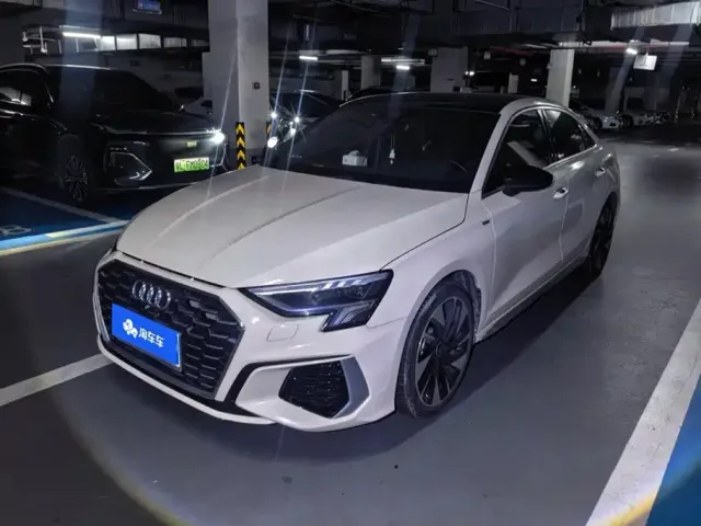Фотография автомобиля — Audi A3