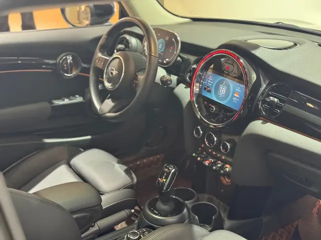 MINI Hatch — Фото автомобиля 15