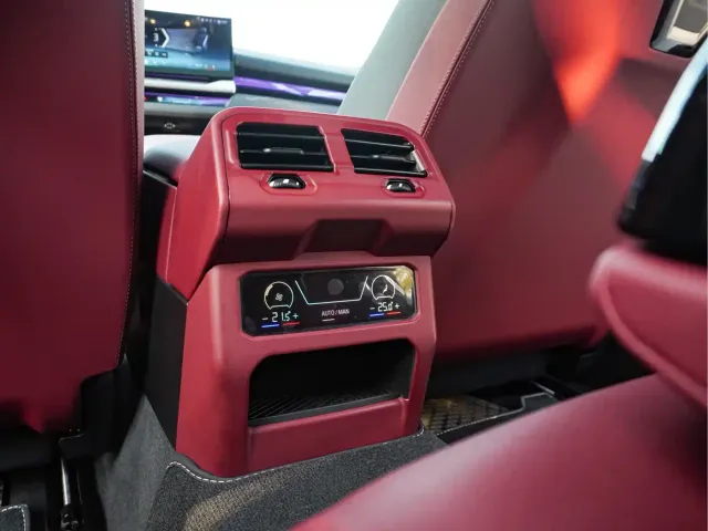 BMW 5 Series — Фото автомобиля 24