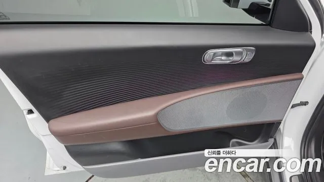 Hyundai Ioniq6 — Фото автомобиля 24
