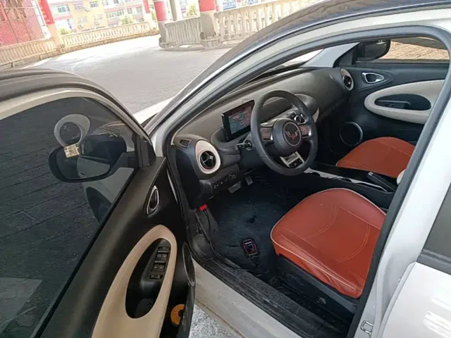 Wuling Bingo — Фото автомобиля 15