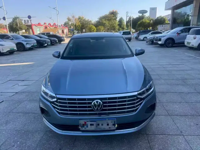 Volkswagen Lavida — Фото автомобиля 6