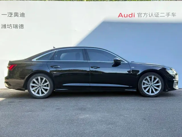 Audi A6L — Фото автомобиля 3