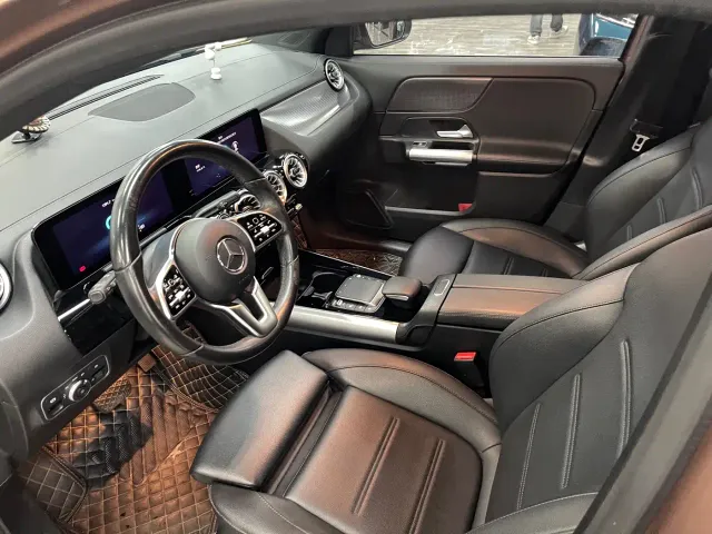 Mercedes-Benz EQA — Фото автомобиля 6