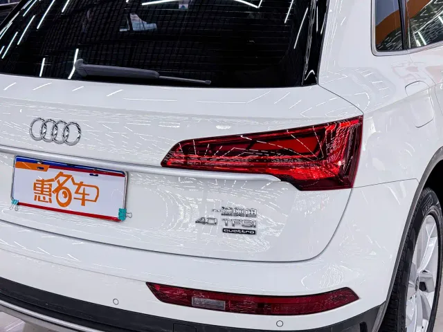 Audi Q5L — Фото автомобиля 21