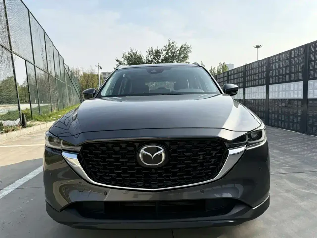 Фотография автомобиля — Mazda CX-5