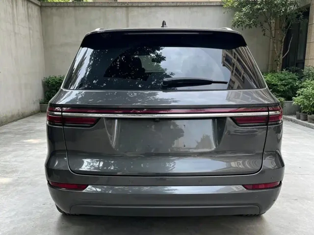 Li Auto Li ONE 2019 Extended Range 6-Seater — Фото автомобиля 5