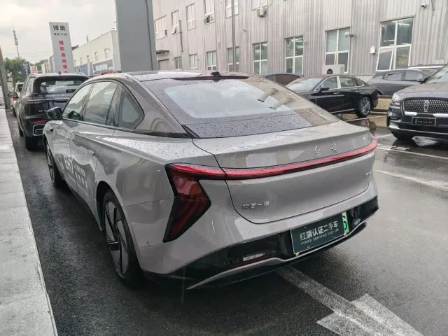 Hongqi EH7 — Фото автомобиля 9