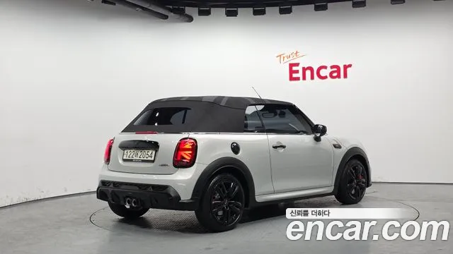 Mini Cooper Convertible — Фото автомобиля 20
