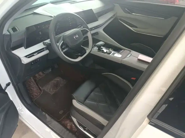 Changan CS75 Plus — Фото автомобиля 15