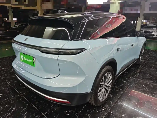 Nio ES6 — Фото автомобиля 6