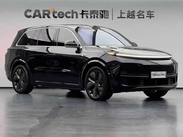 Li Auto Li Xiang L9 2024 Model Ultra — Фото автомобиля 2