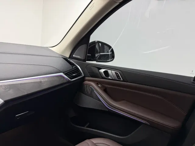 BMW X5 — Фото автомобиля 12