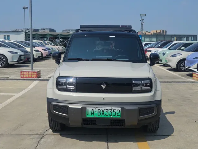 Baojun Yep Plus — Фото автомобиля 2