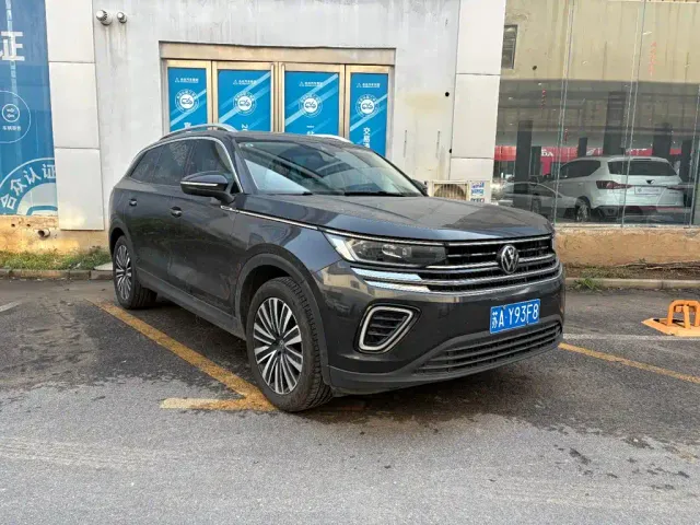 Volkswagen Talagon — Фото автомобиля 2