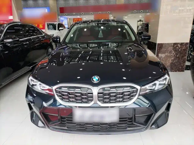 BMW 3 Series — Фото автомобиля 2