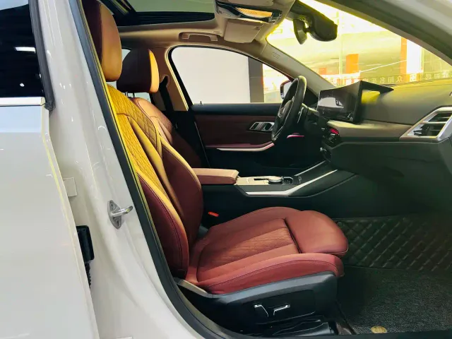 BMW 3 Series — Фото автомобиля 11