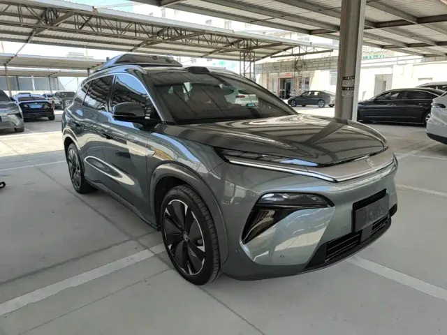 BYD Tang L — Фото автомобиля 3