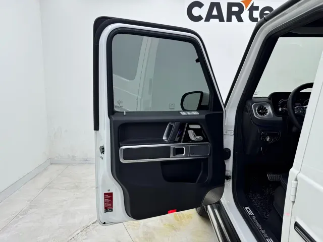 Mercedes-Benz G-Class — Фото автомобиля 10