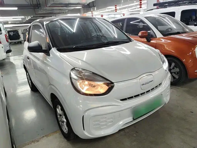 Roewe Clever — Фото автомобиля 3