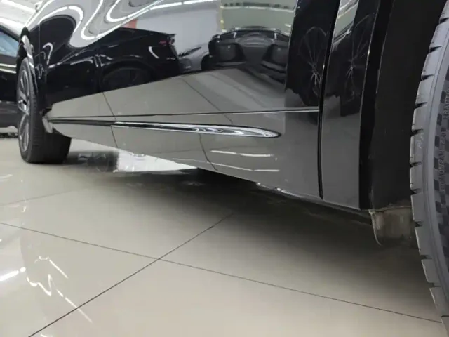 Li Auto L9 — Фото автомобиля 21