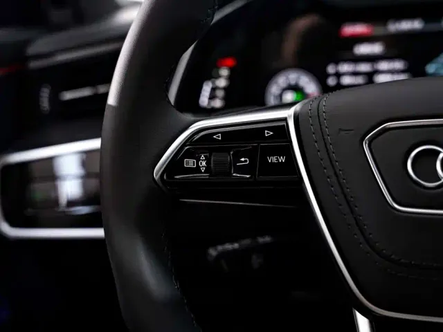 Audi A6L — Фото автомобиля 28