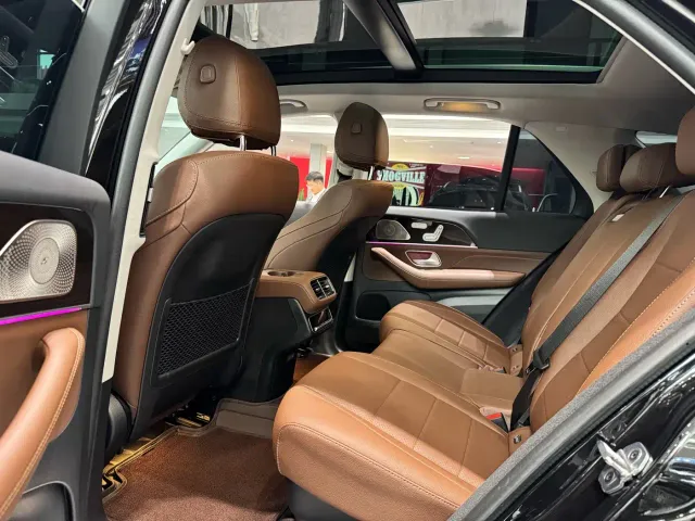 Mercedes-Benz GLE-Class — Фото автомобиля 10