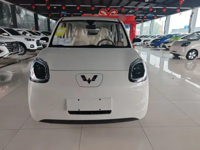Wuling Hongguang Mini EV — Фото автомобиля 7