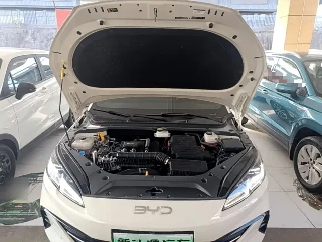 BYD Seal 06 — Фото автомобиля 19