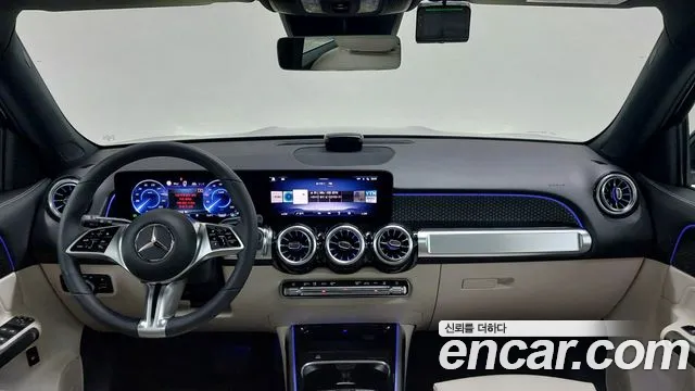 Mercedes-Benz EQB — Фото автомобиля 7