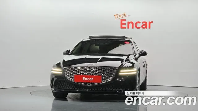 Genesis G80 RG3 — Фото автомобиля 3