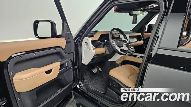Land Rover Defender L663 — Фото автомобиля 16